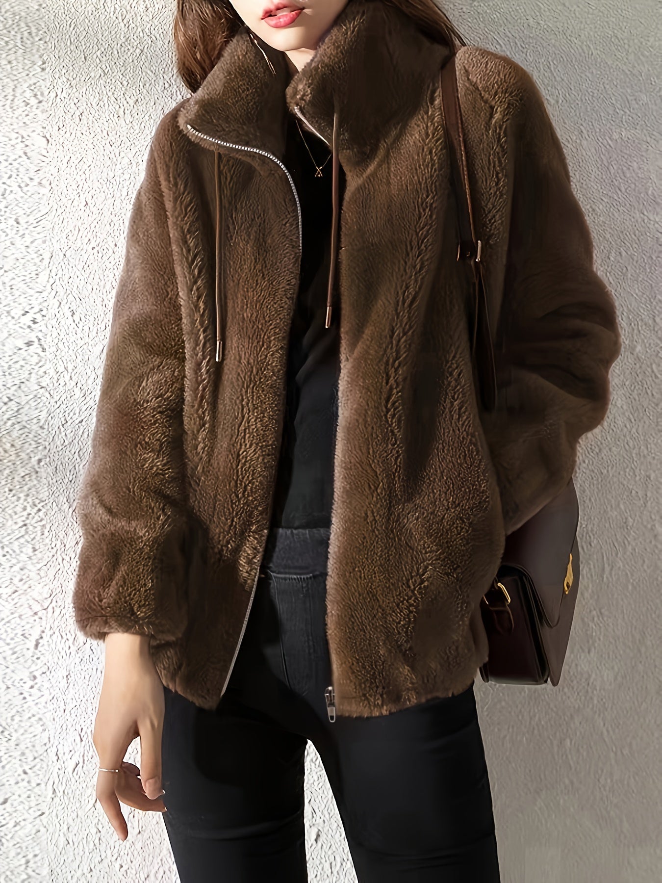 Sienna Zip Fleece Jacket – Women’s Lightweight Jacket with High Neck & Plush Texture