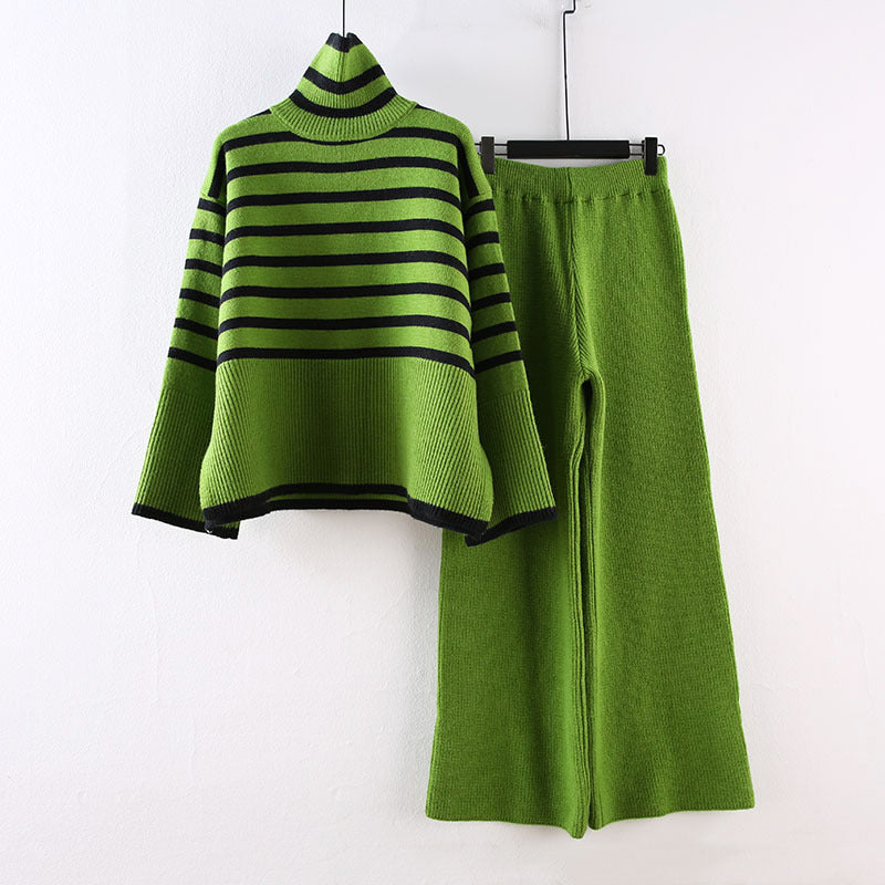 Sophia Women’s Lounge Set – Soft Polyester Blend with Oversized Turtleneck & Wide-Leg Pants
