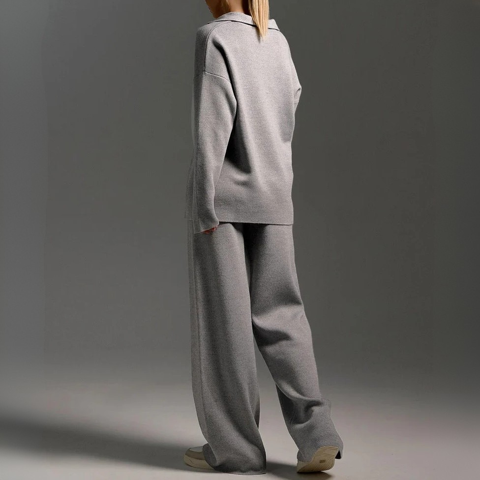 Aurelia Soft Knit Lounge Set – Relaxed Fit with Flowing Wide-Leg Pants
