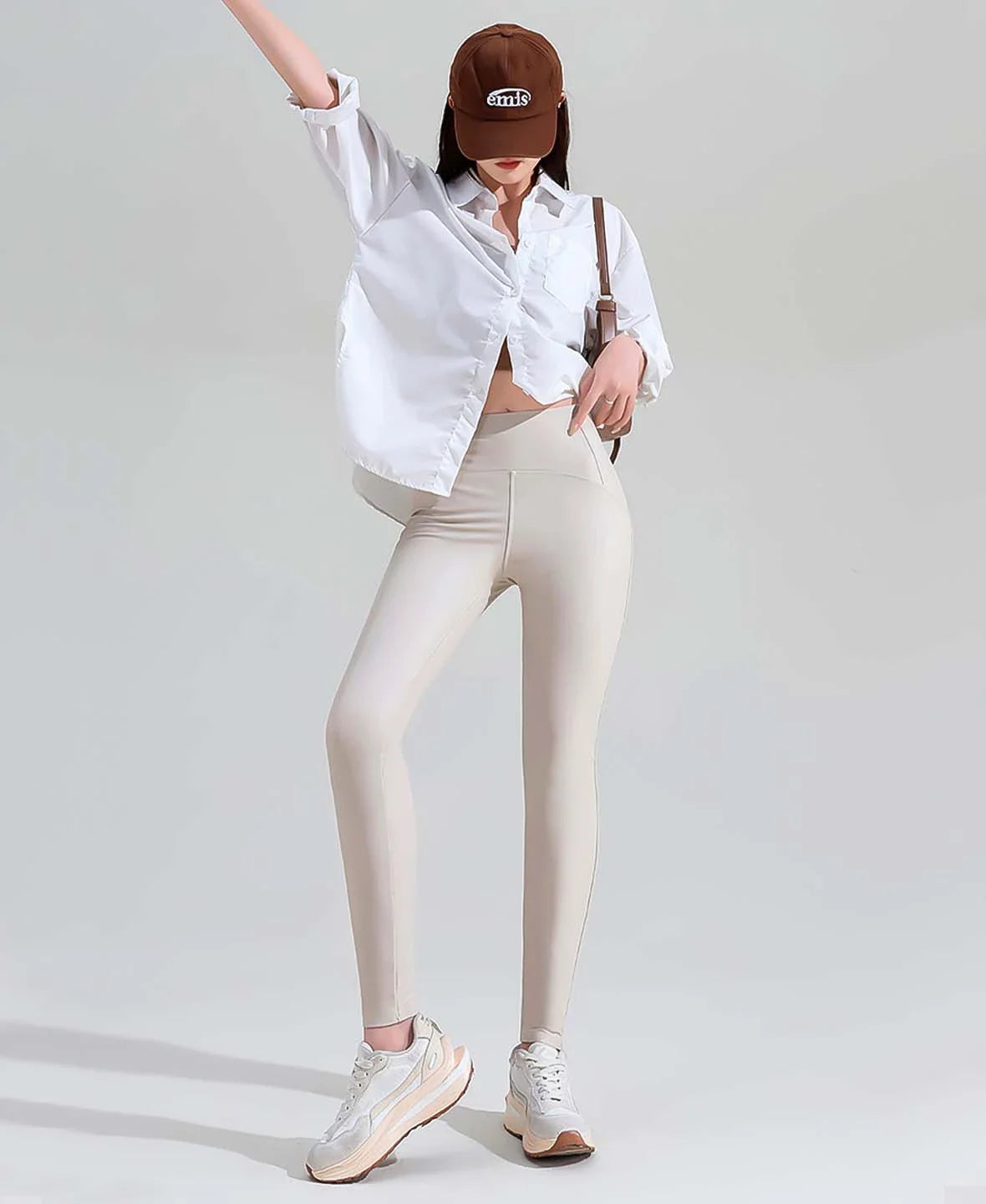Mila Women’s Faux Leather Leggings – Fleece-Lined High Waist for Winter Comfort