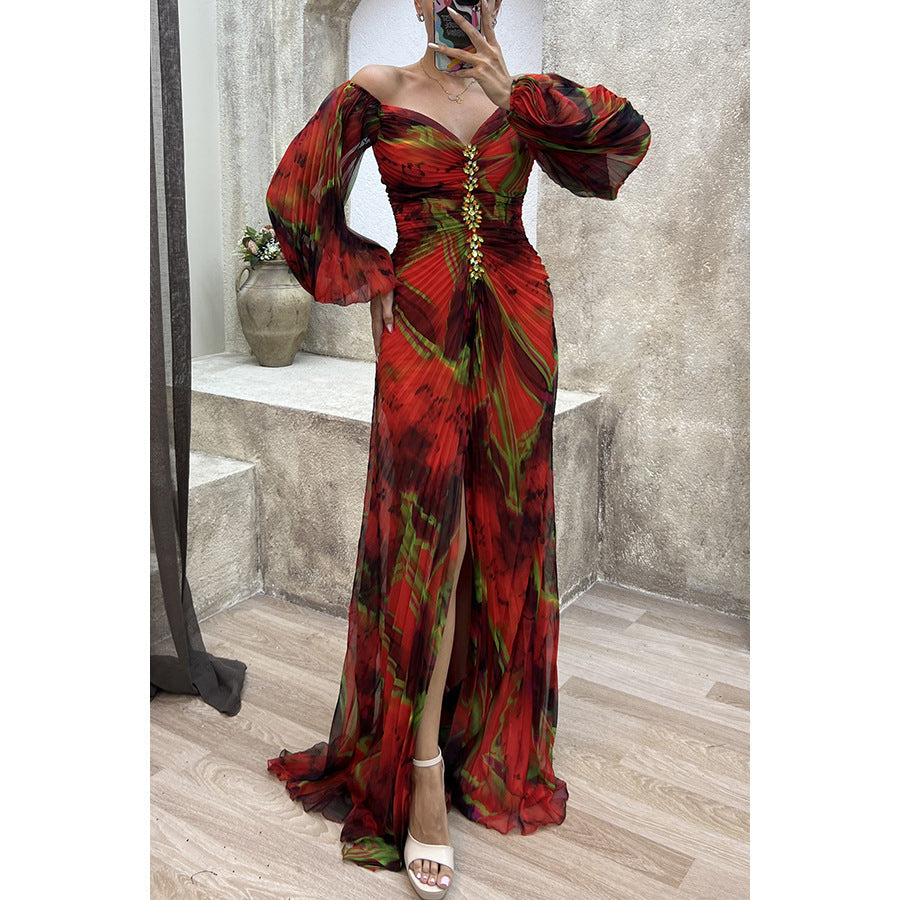 Sarah Long Sleeve Maxi Dress – Elegant Silhouette with Pleated Detailing
