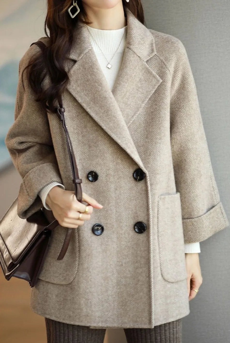 Elara Women’s Trench Coat – Double-Breasted Wool Blend with Tailored Fit