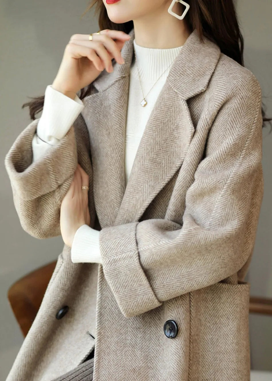 Elara Women’s Trench Coat – Double-Breasted Wool Blend with Tailored Fit