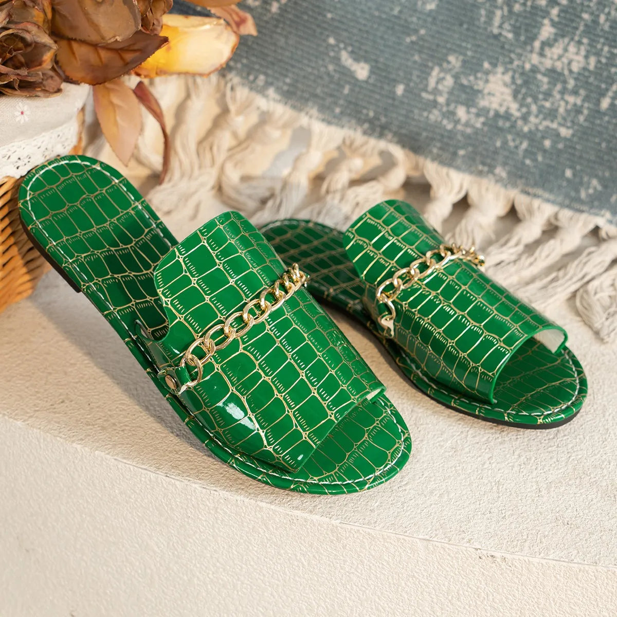 Florence Women’s Slip On Sandals – PU Chain Detail Flats for Summer & Beach Wear