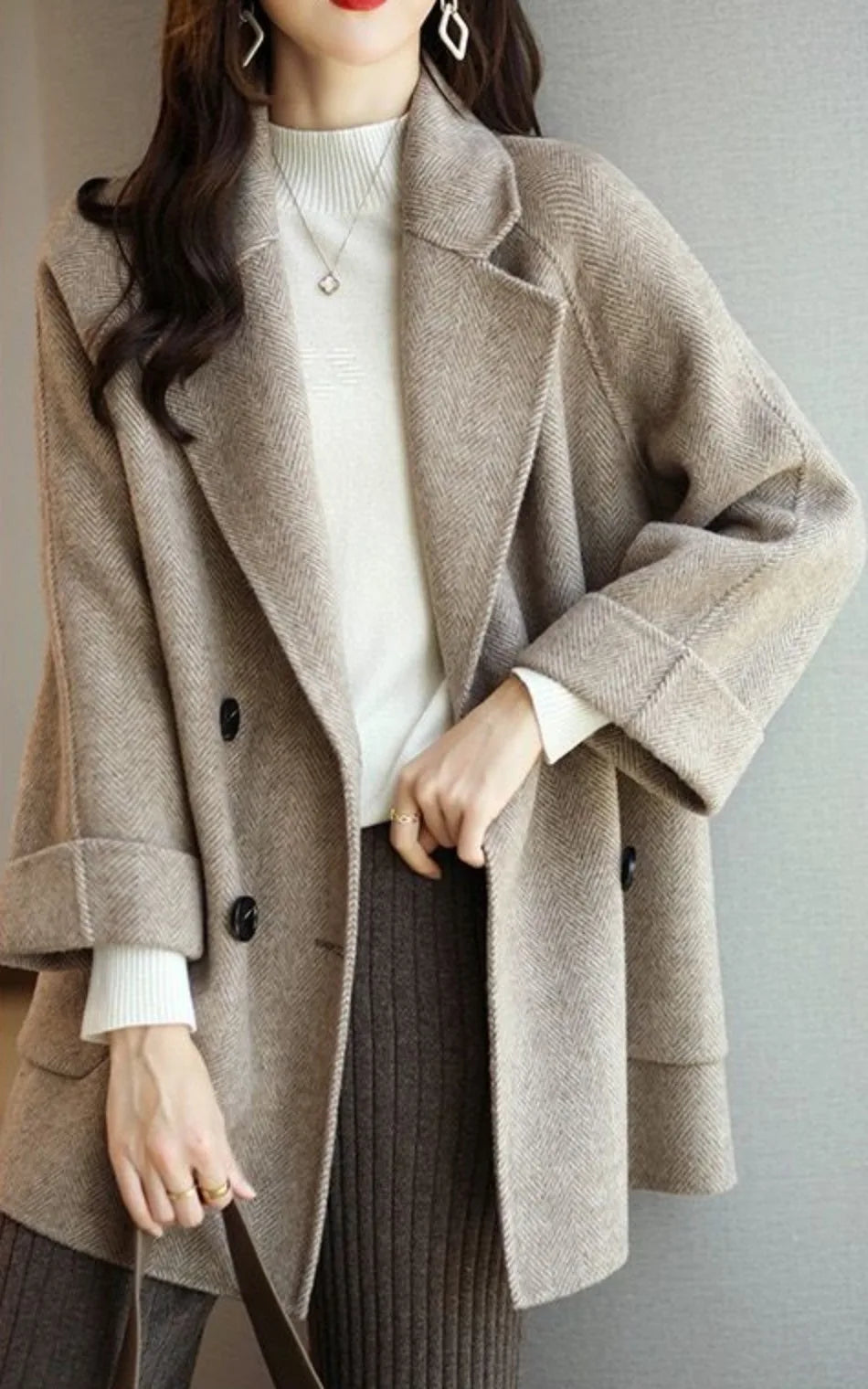 Elara Women’s Trench Coat – Double-Breasted Wool Blend with Tailored Fit