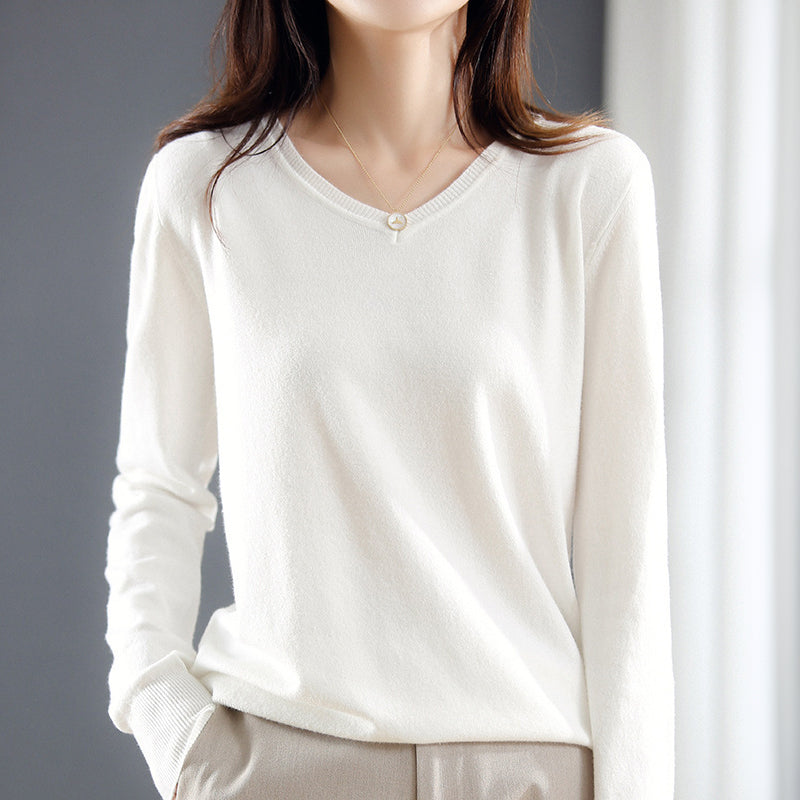 Angie V-Neck Women's Sweater – Premium Wool Blend with Relaxed Tailored Fit