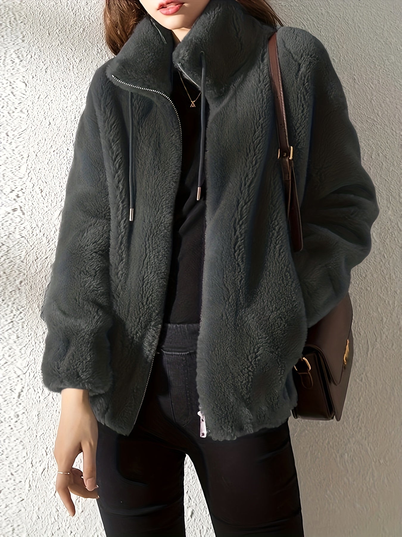 Sienna Zip Fleece Jacket – Women’s Lightweight Jacket with High Neck & Plush Texture