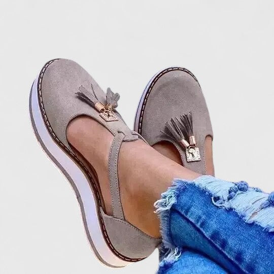 Chelsea Women’s Orthopedic Sandals – Durable Leather Slip-On Comfort