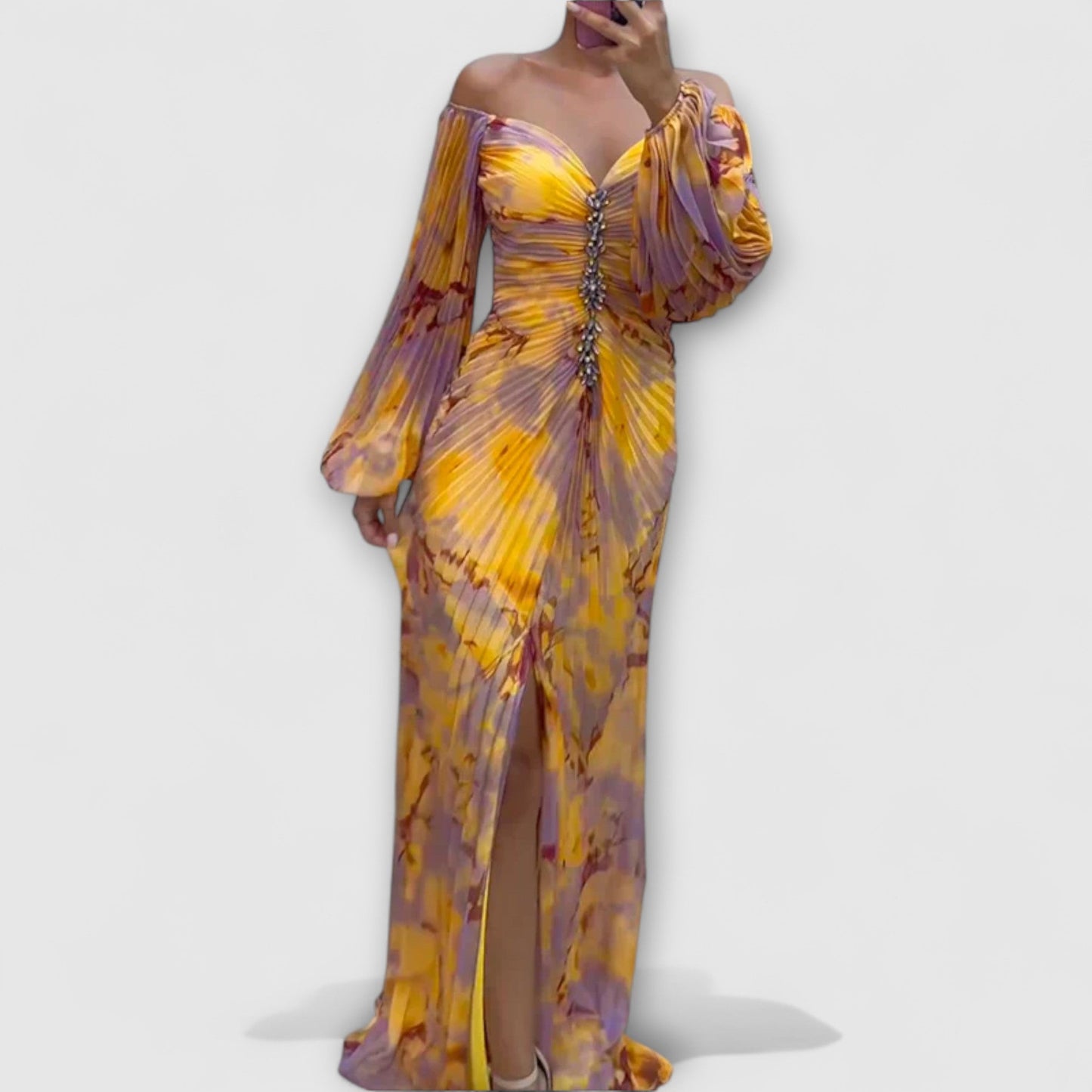 Sarah Long Sleeve Maxi Dress – Elegant Silhouette with Pleated Detailing