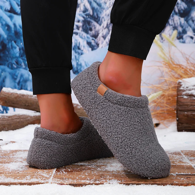 Lucien Teddy Fleece Slides – Ultra-Soft Indoor & Outdoor Slippers