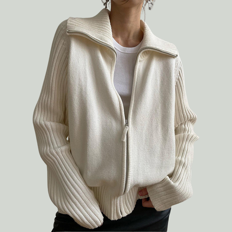 Ryza Women’s Wool Sweater – Structured Hem & Soft Sculpted Fit