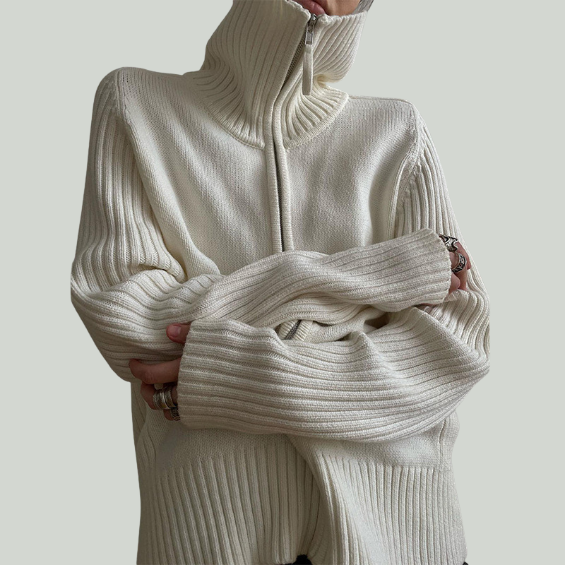 Ryza Women’s Wool Sweater – Structured Hem & Soft Sculpted Fit