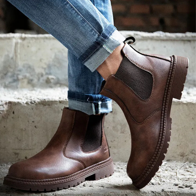 Grant Men’s Chelsea Boots – Steel Toe Leather Work Boots for Heavy-Duty Use
