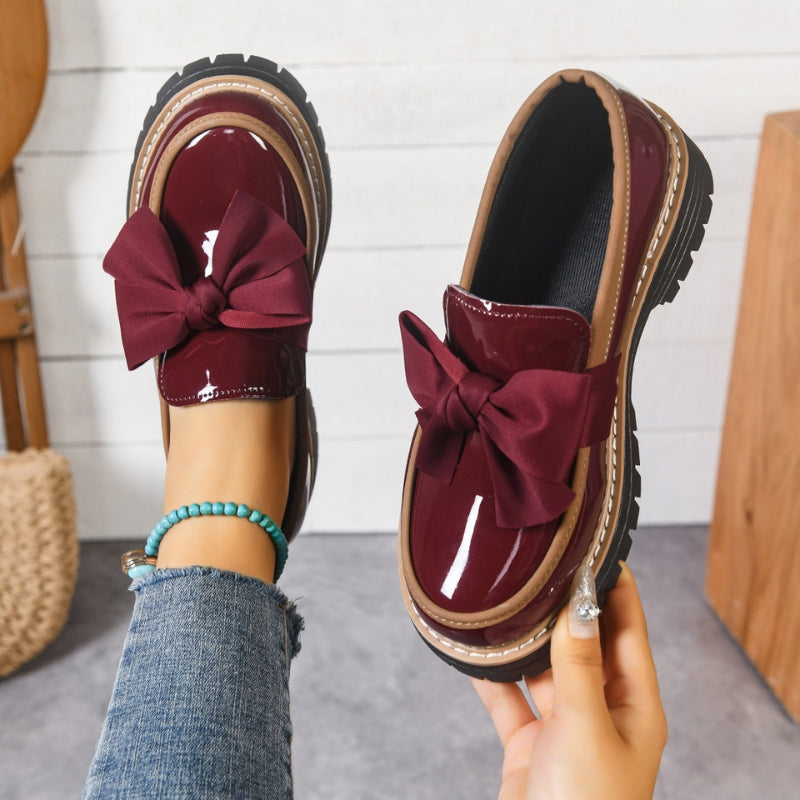 Sandy Women’s Bowknot Leather Loafers