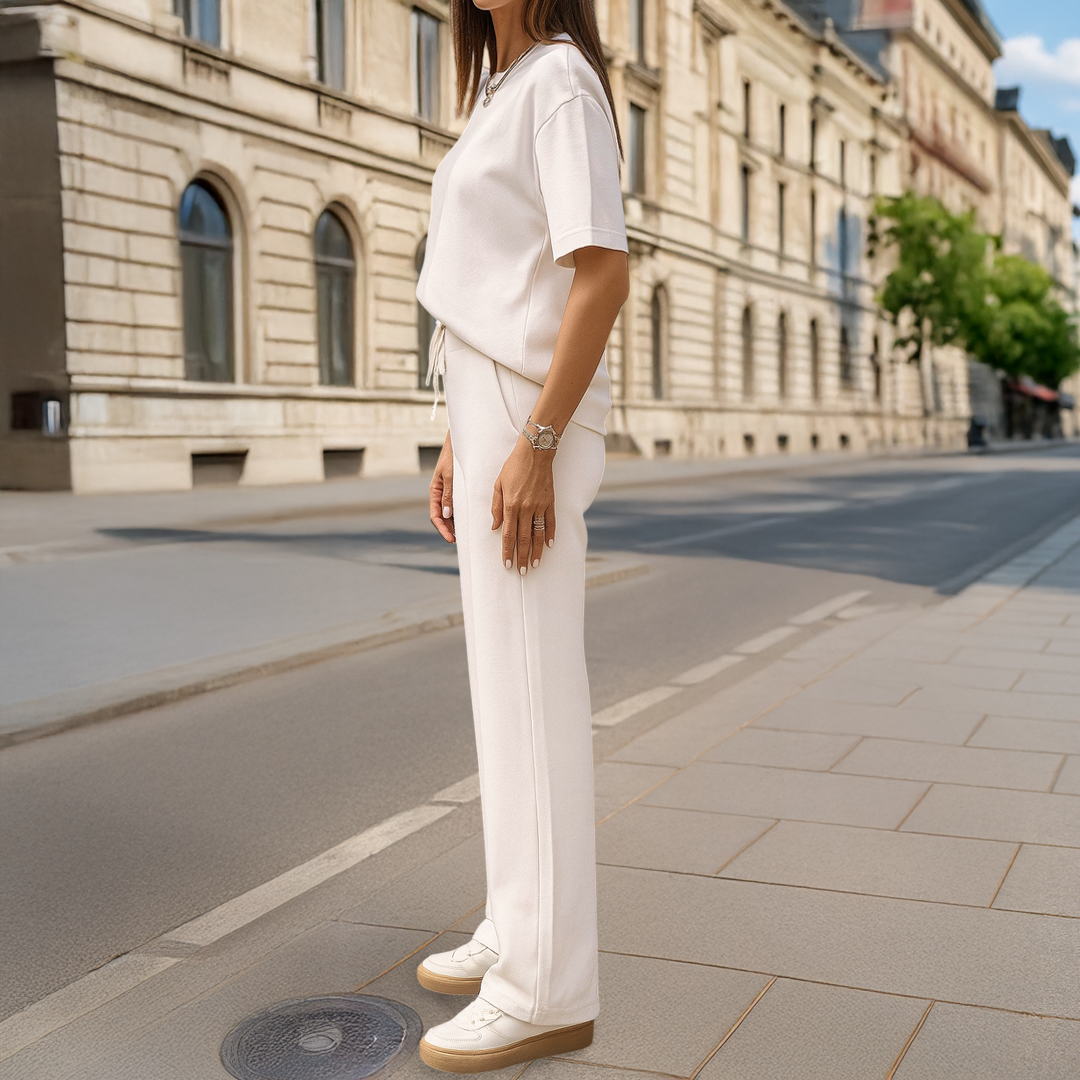 Lena Lounge Set – Short-Sleeve Top & Straight-Leg Pants with Drawstring Waist