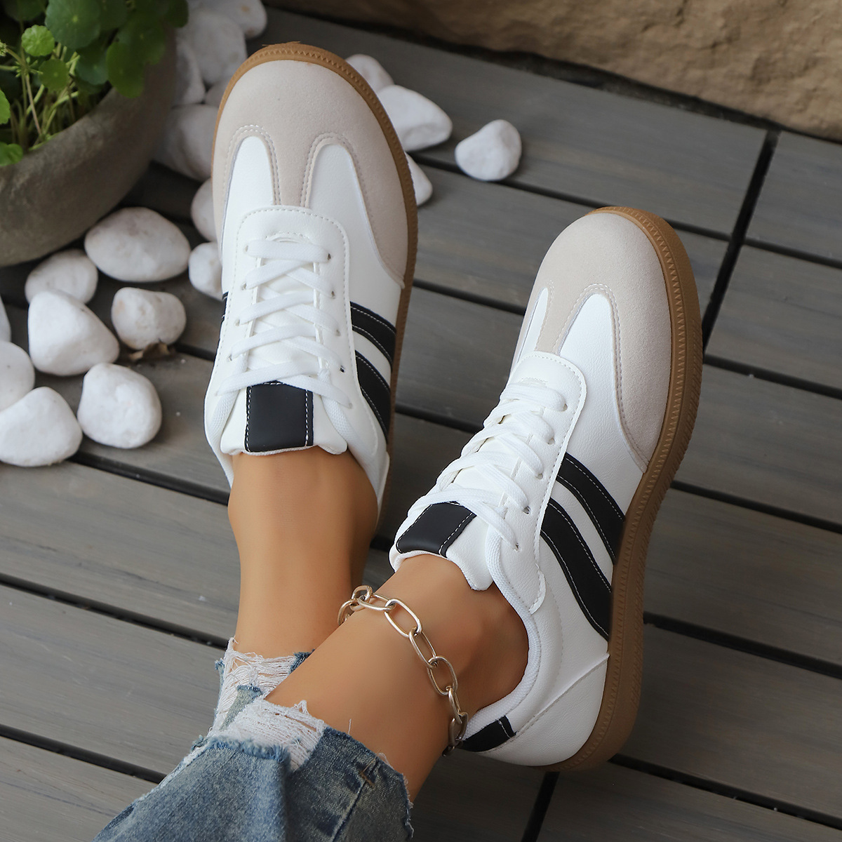 Donatella Leather Vintage Sneakers – Cushioned Suede Lightweight Casual Shoes