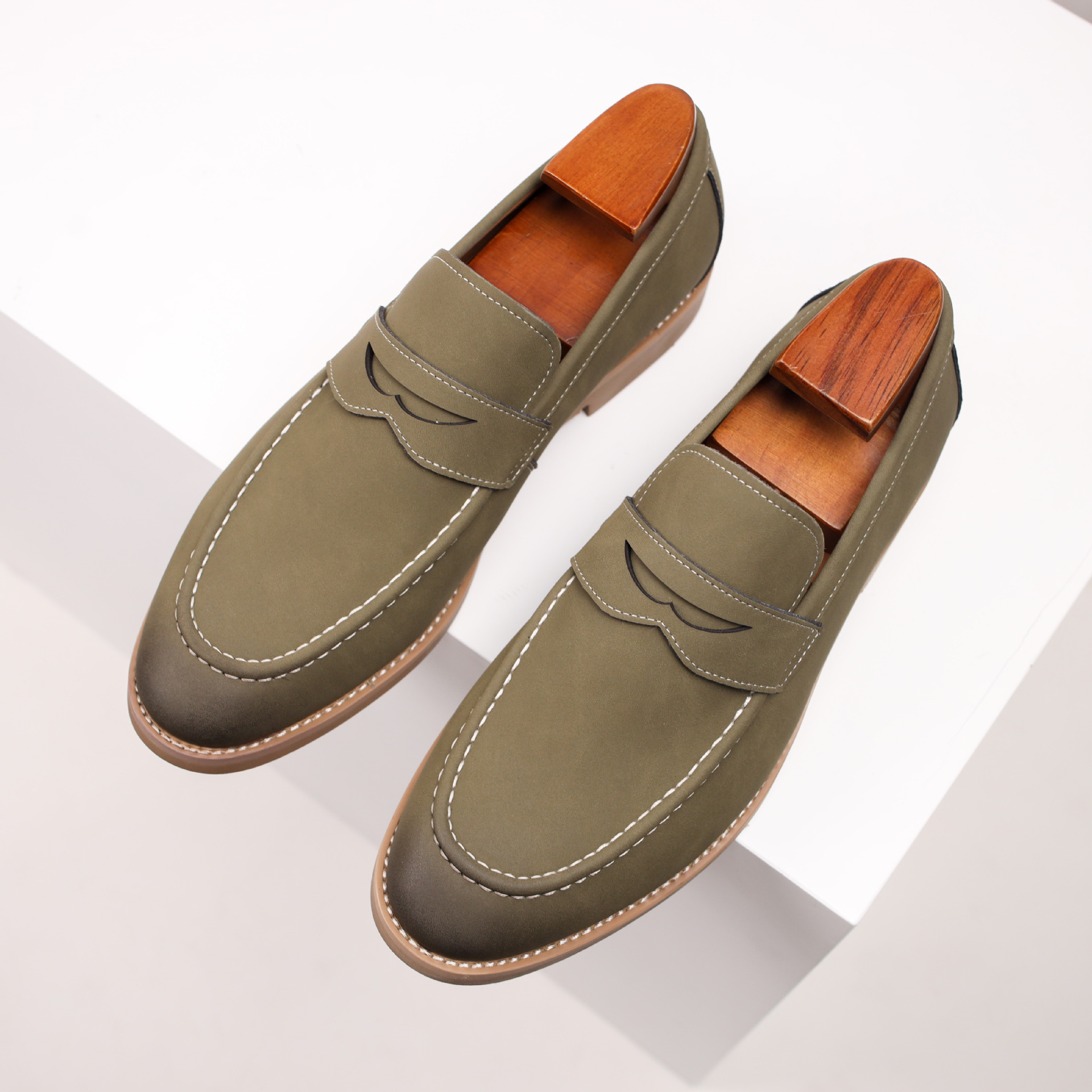 Tobias Men's Classic Leather Loafers – Soft Matte Finish & Cushioned Comfort