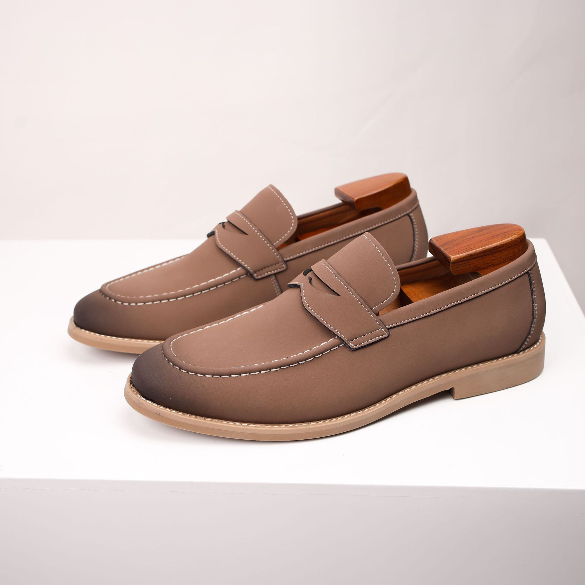 Tobias Men's Classic Leather Loafers – Soft Matte Finish & Cushioned Comfort
