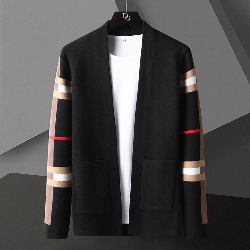 Ravix Men’s Cardigan– Wool Blend Knit with Pockets & Classic Fit