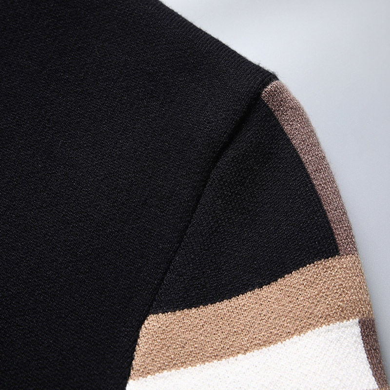 Ravix Men’s Cardigan– Wool Blend Knit with Pockets & Classic Fit