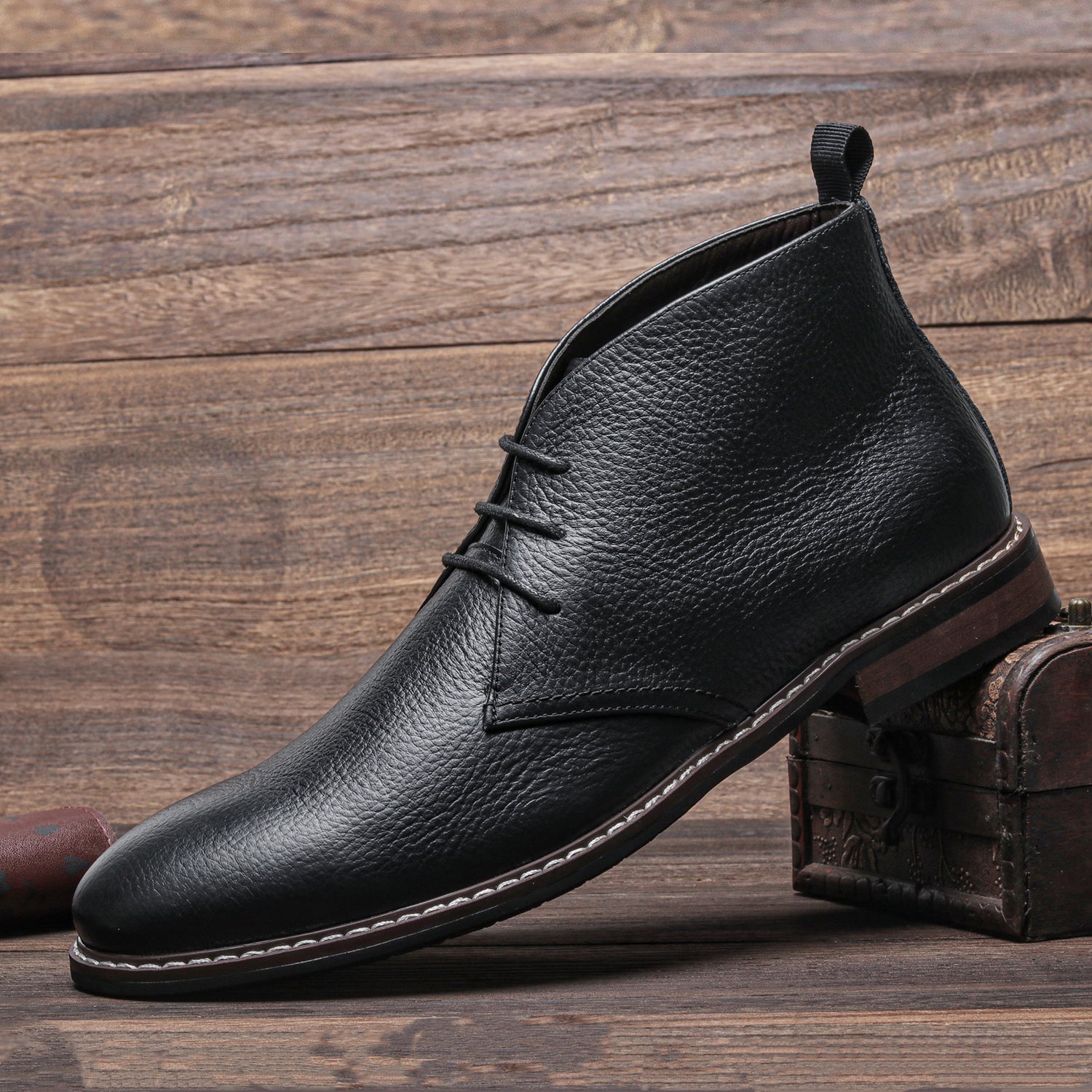 Salvatore Men’s Leather Chukka Boots – Handcrafted Genuine Leather with Cushioned Insole