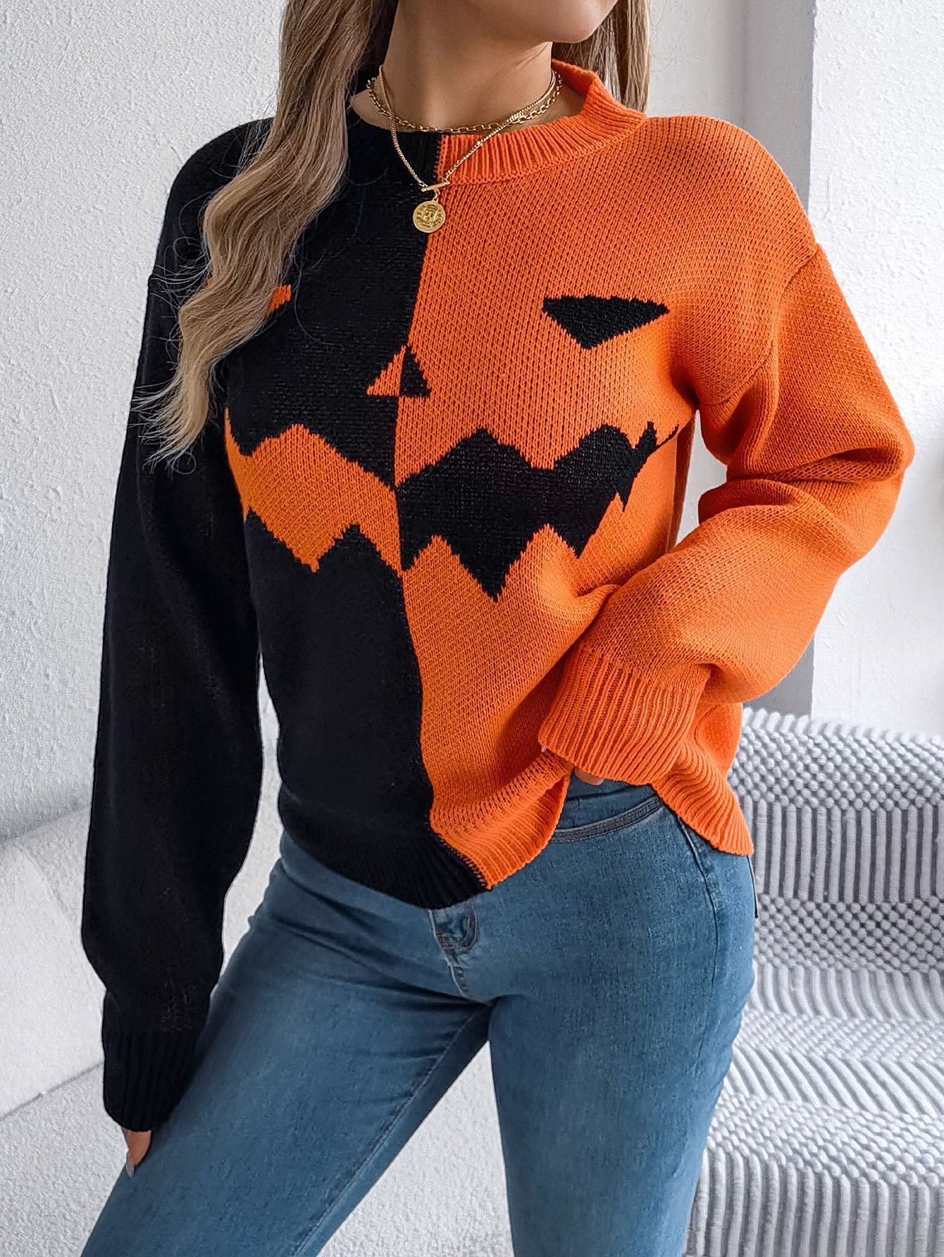 Chloe Women’s Knit Sweater – Jack-O’-Lantern Design Jumper