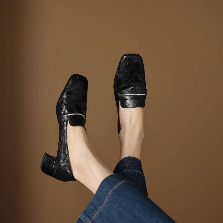 Diana Women’s Leather Heels – Mid Block Loafers