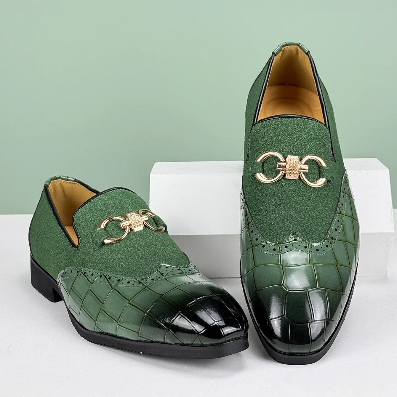 Nardo Men’s Leather & Suede Loafers – Cushioned Comfort with Gold Detail
