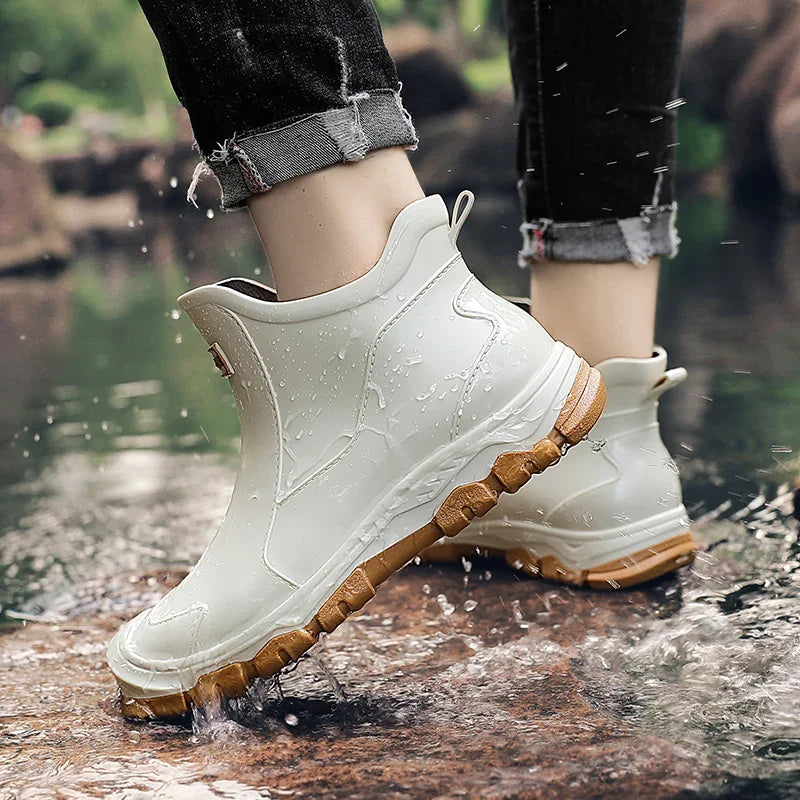 Harlow Men’s Waterproof Winter Boots – Insulated Slip-On Ankle Boots Design