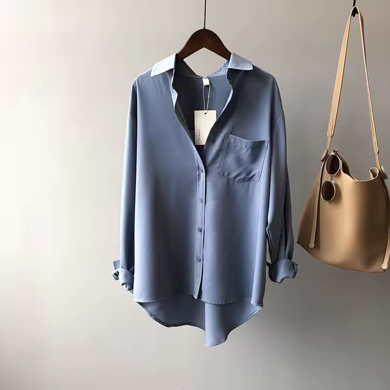 Marian Women’s Silk Blouse – Contrast Collar with Button-Front Design