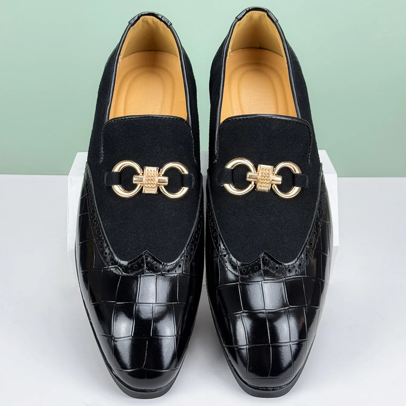 Nardo Men’s Leather & Suede Loafers – Cushioned Comfort with Gold Detail