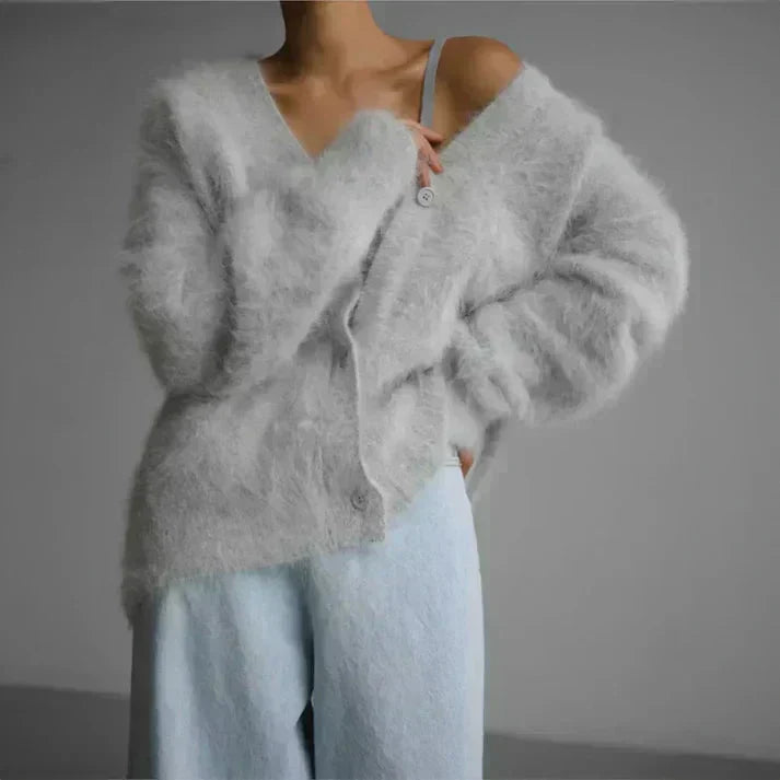 Elara Women's Cashmere Sweater – Luxuriously Soft Knit Cardigan