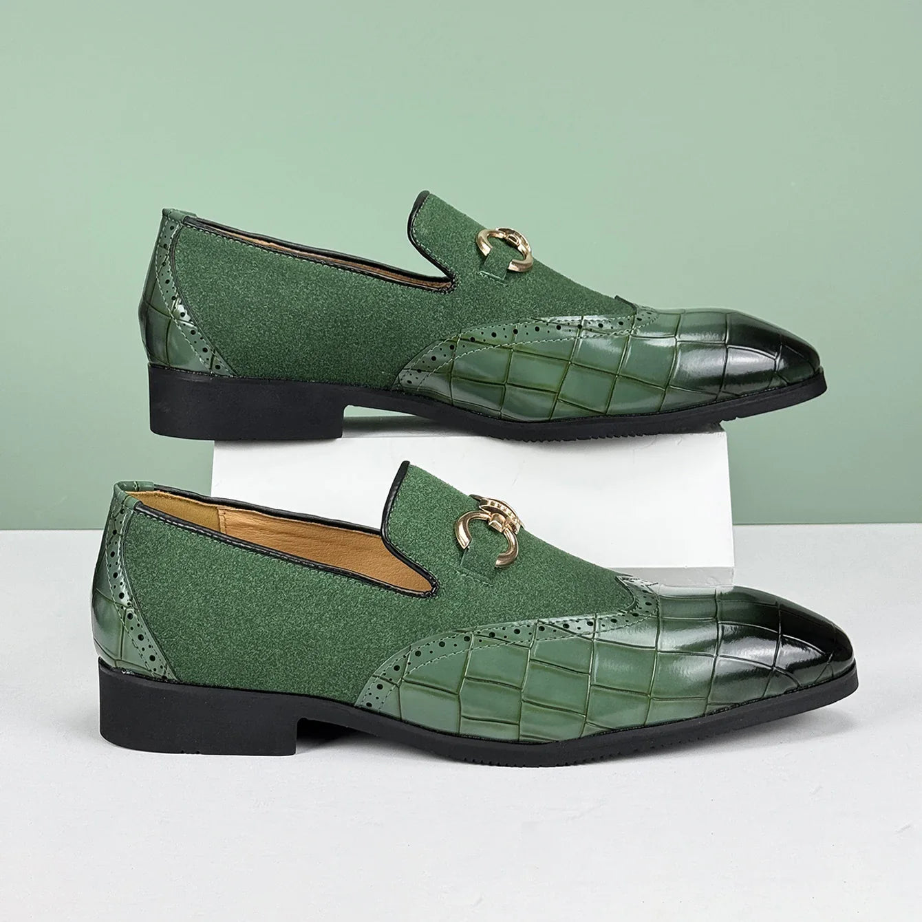 Nardo Men’s Leather & Suede Loafers – Cushioned Comfort with Gold Detail