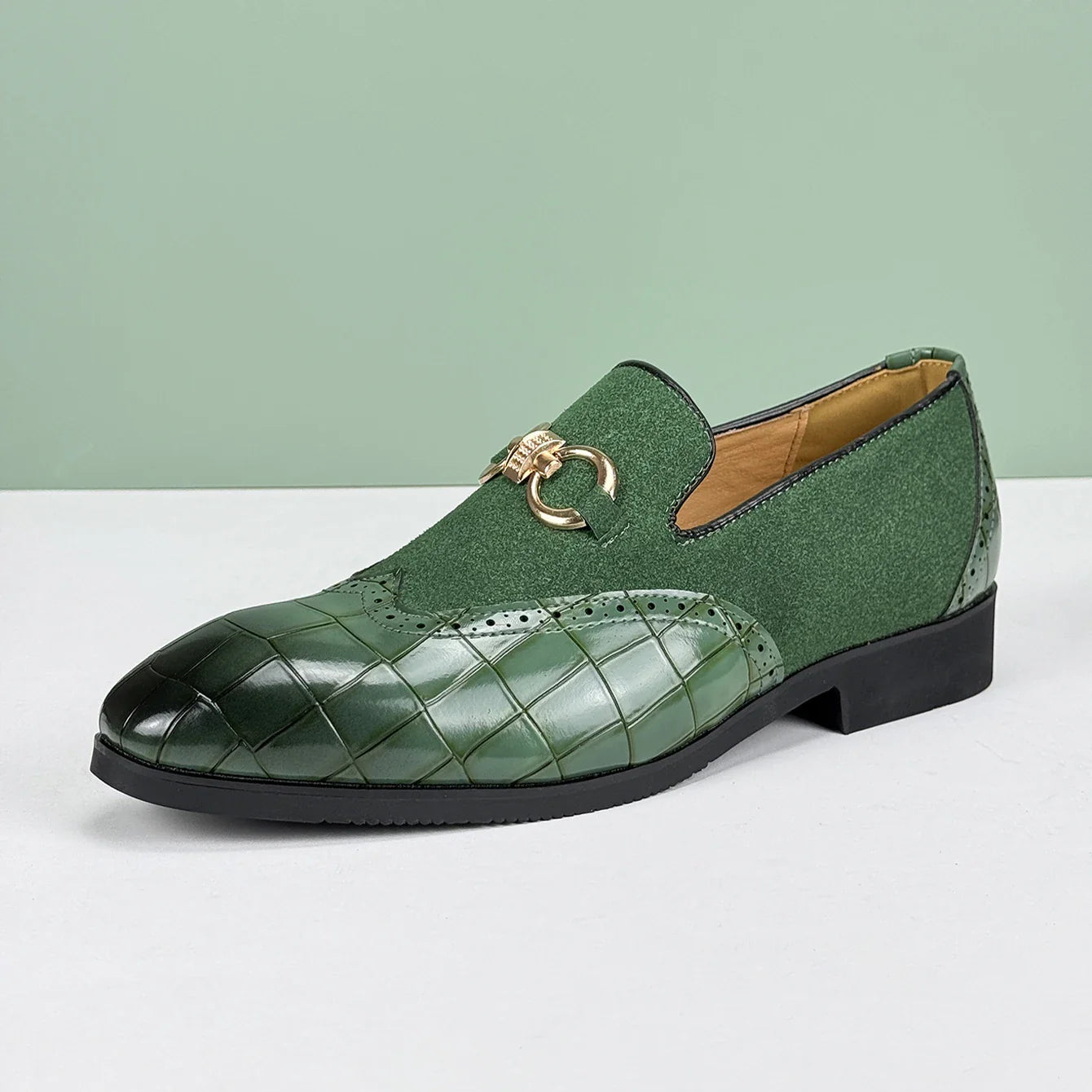 Nardo Men’s Leather & Suede Loafers – Cushioned Comfort with Gold Detail
