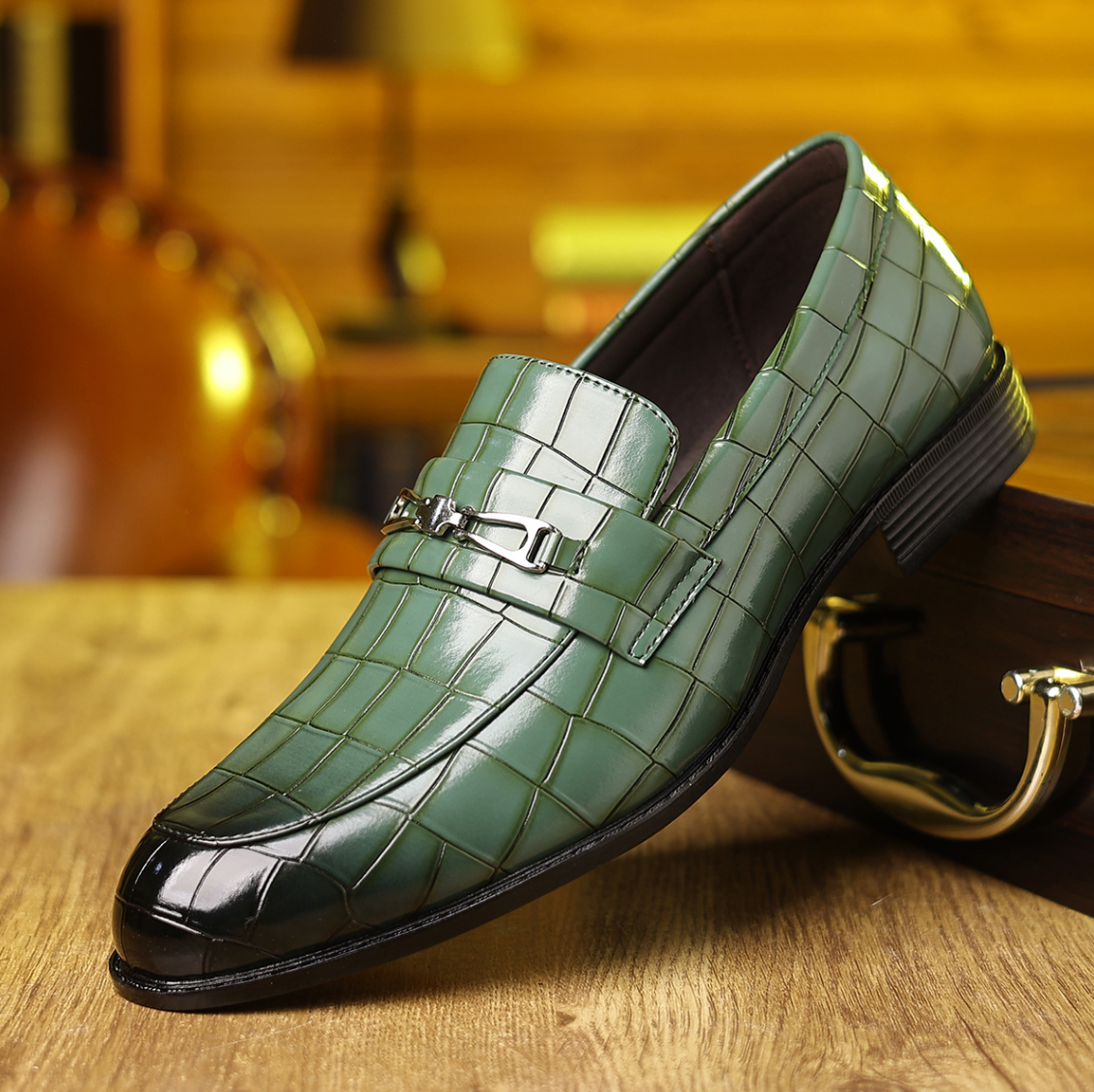 Pietro Men’s Slip-On Loafers – Croc-Embossed Pointed Toe Smart Casual Shoes