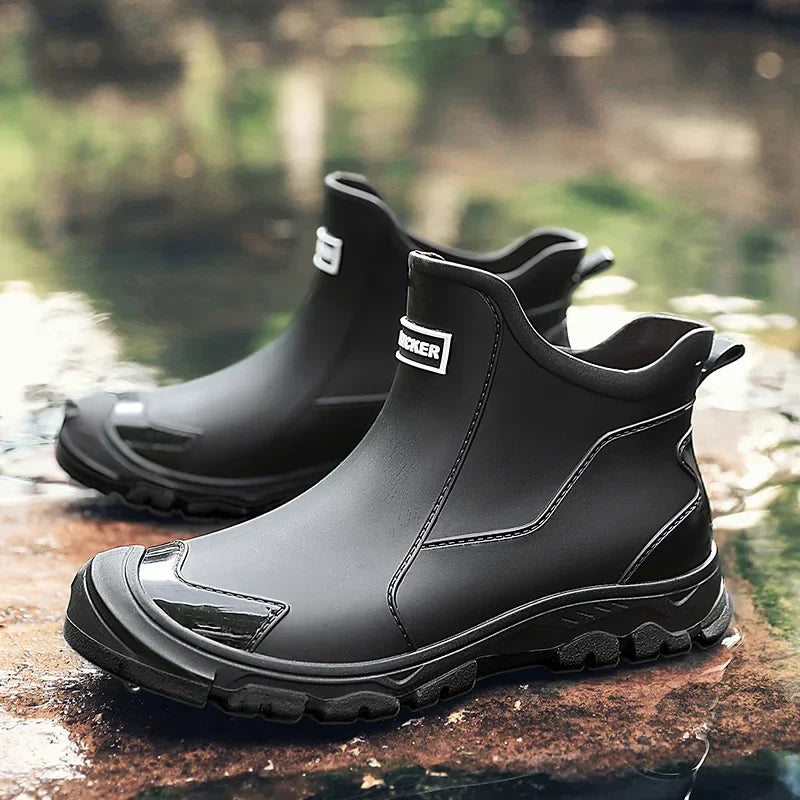 Harlow Men’s Waterproof Winter Boots – Insulated Slip-On Ankle Boots Design