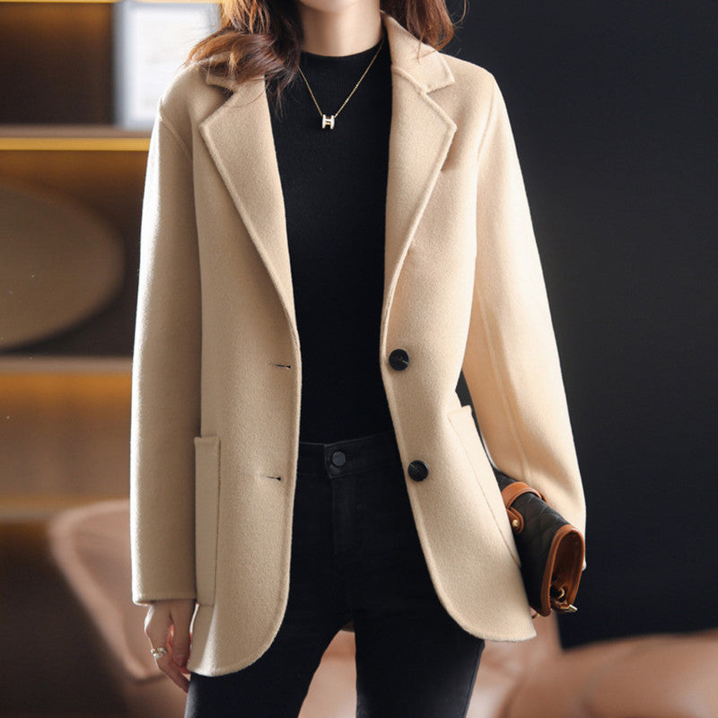 Isabella Women’s Wool Coat – Winter Overcoat with Lapel Collar