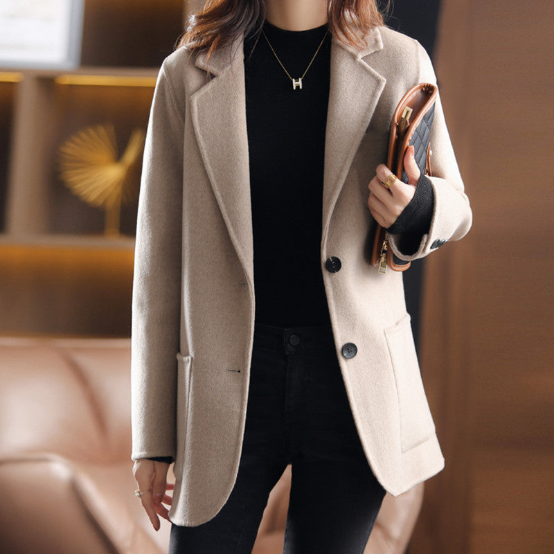 Isabella Women’s Wool Coat – Winter Overcoat with Lapel Collar
