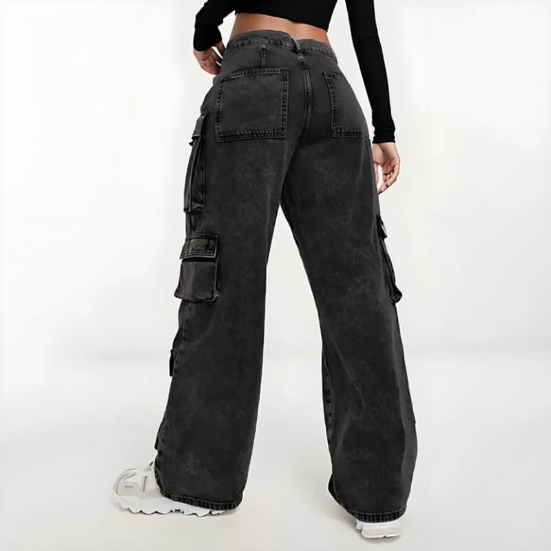 Alessia Acid Wash Cargo Pants – High-Waist Relaxed Streetwear Trousers
