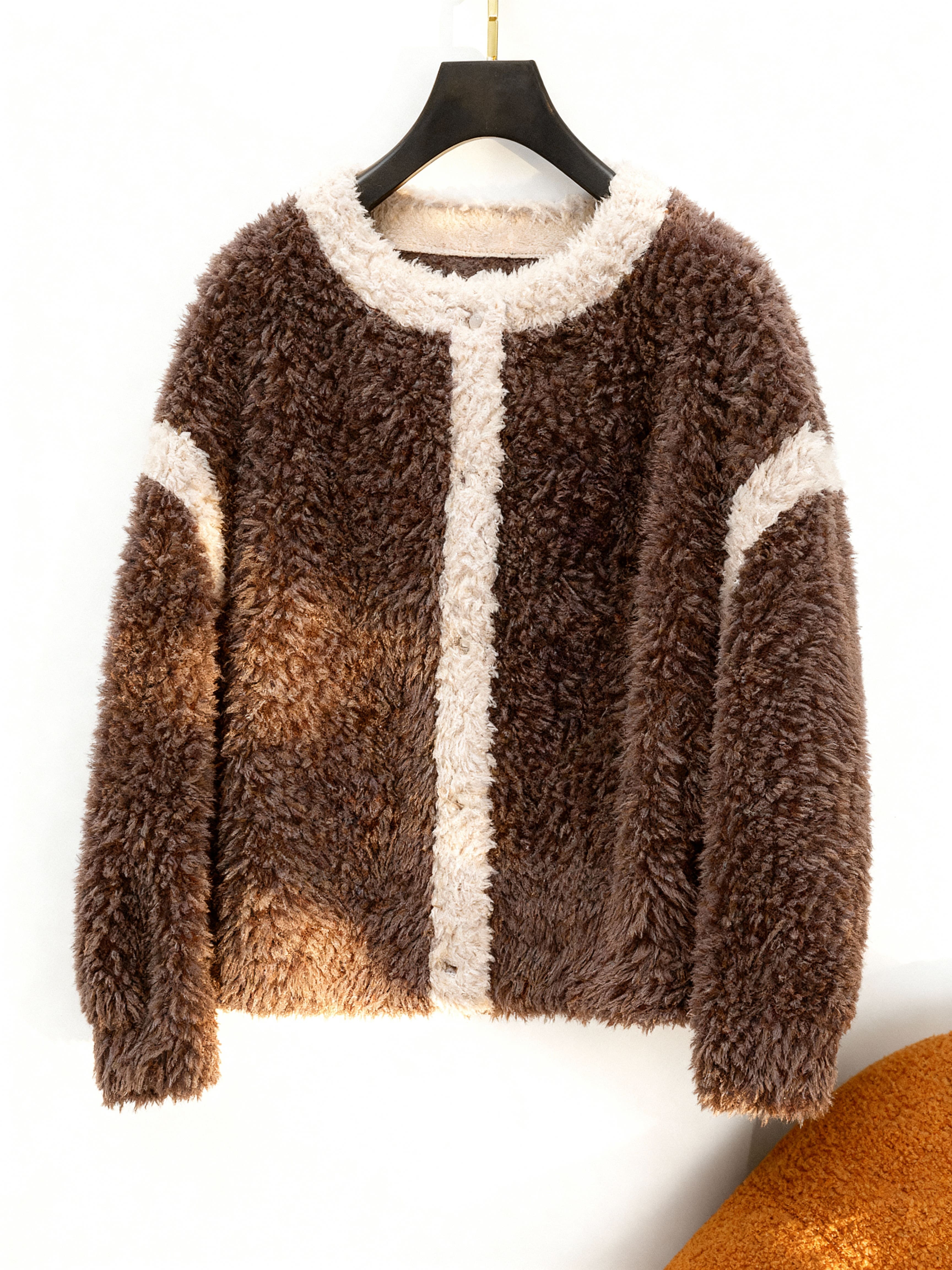 Winslow Women’s Sherpa Jacket – Plush Fleece with Contrast Trim