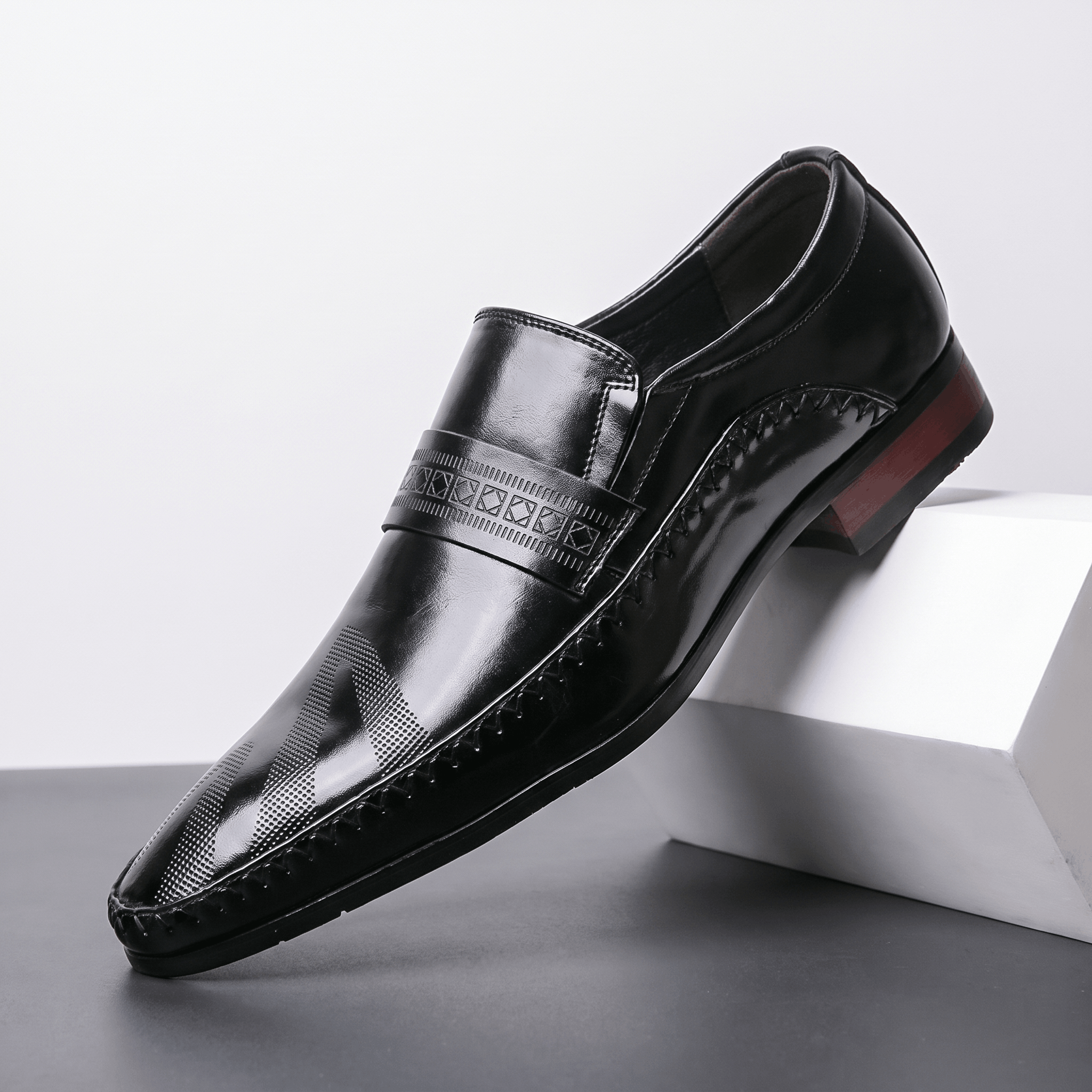 Ignazio Leather Loafers – Etched Band Slip-On Shoes