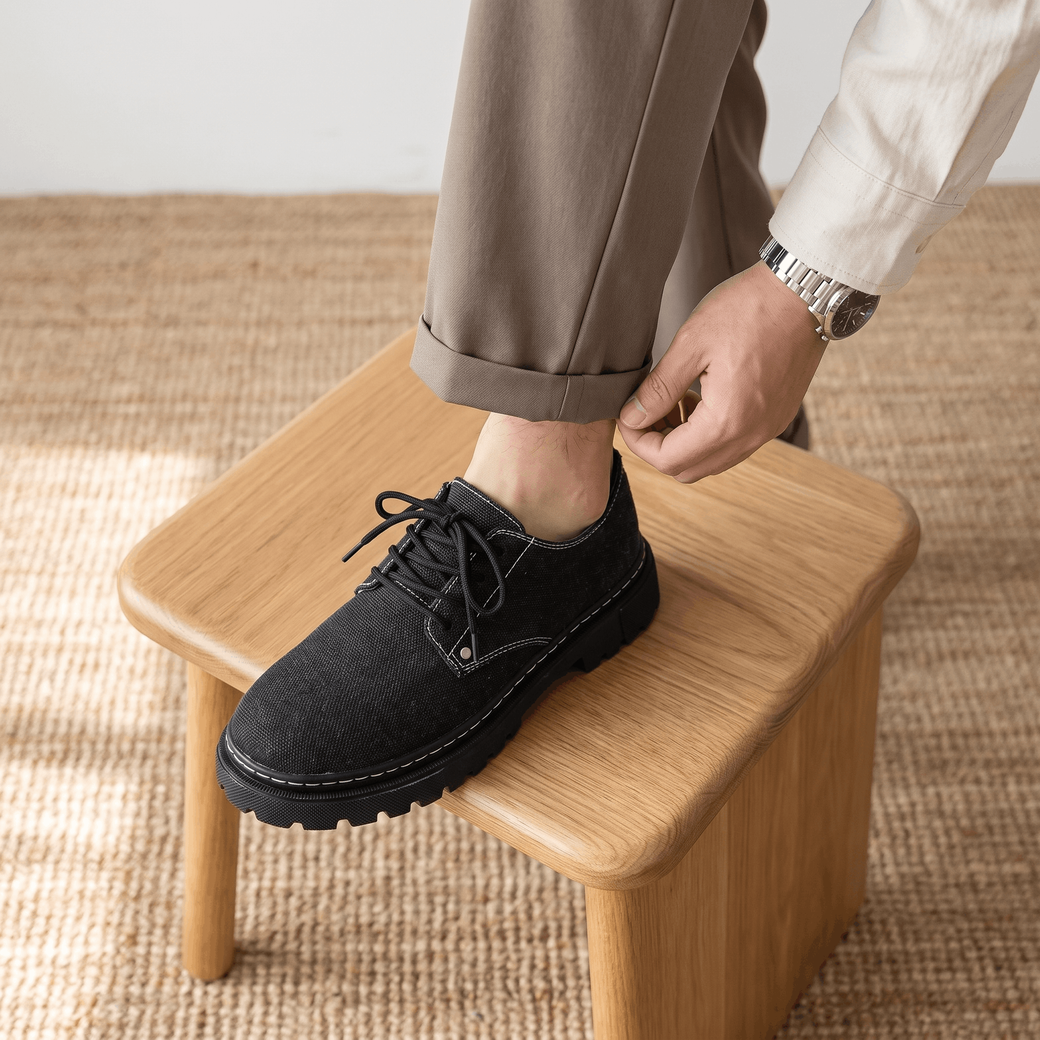 Giovanni Denim Frayed-Edge Shoes – Cushioned Lace-Up Footwear