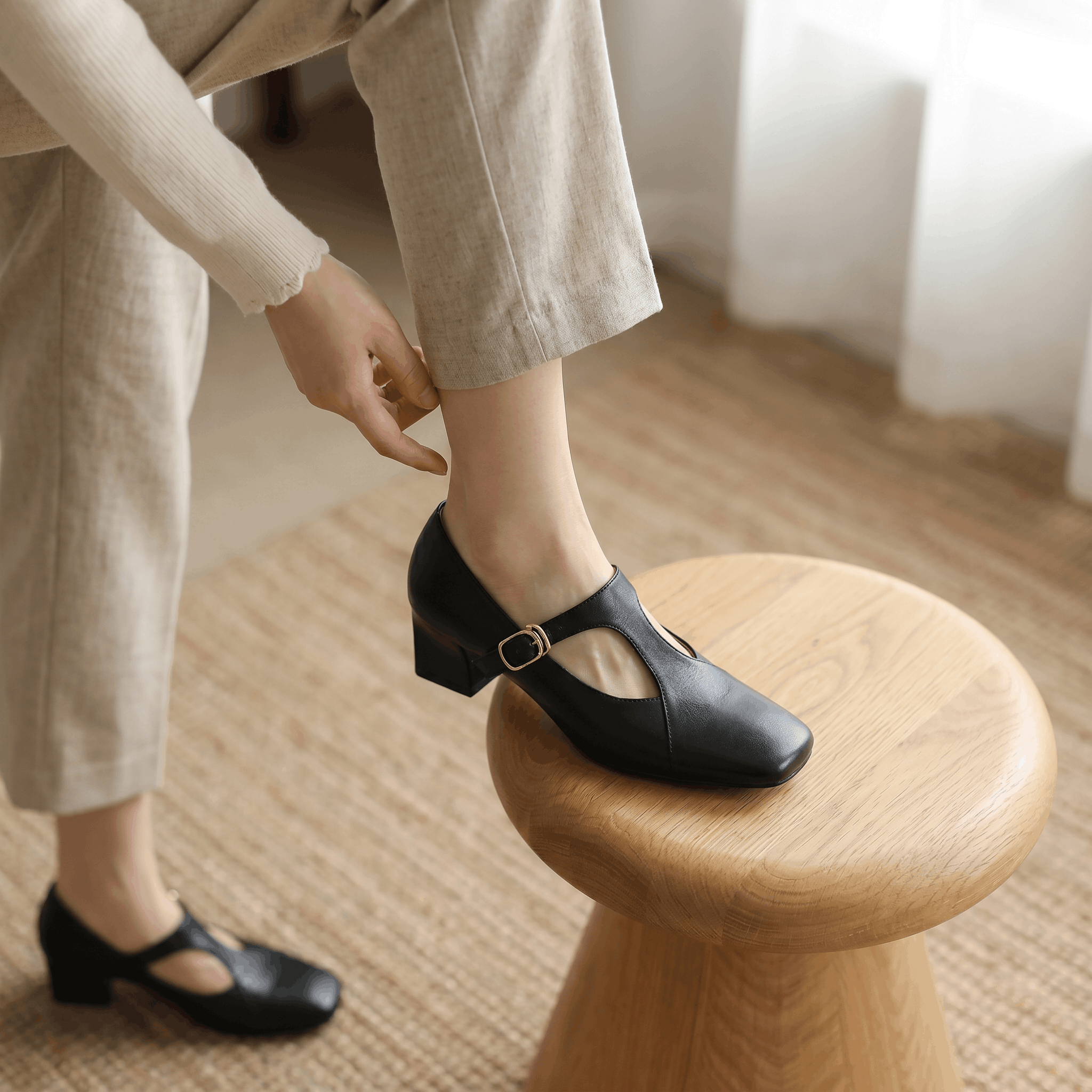 Valeria Leather Square-Toe Heels – T-Strap Block Heel Pumps