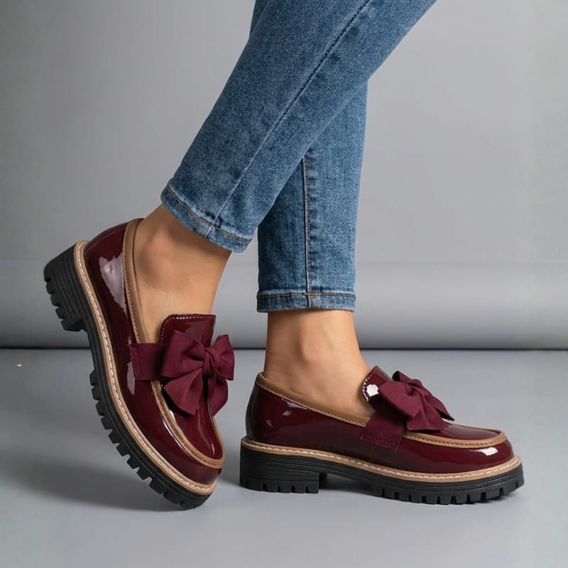 Sandy Women’s Bowknot Leather Loafers