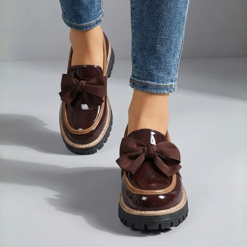 Sandy Women’s Bowknot Leather Loafers