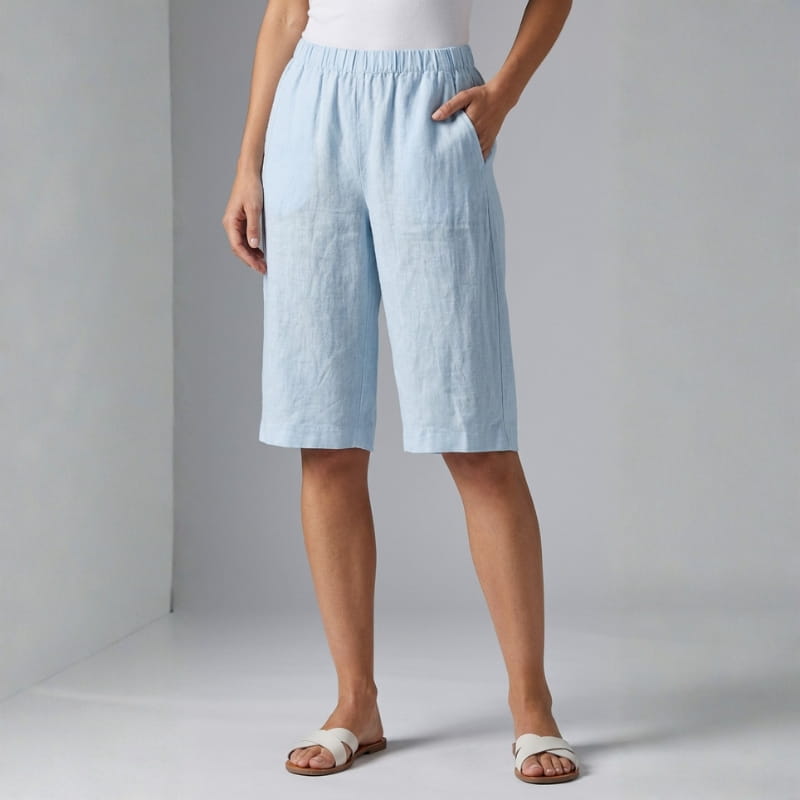 Elena Breathable Linen Knee-Length Shorts – Tailored Relaxed Summer Fit