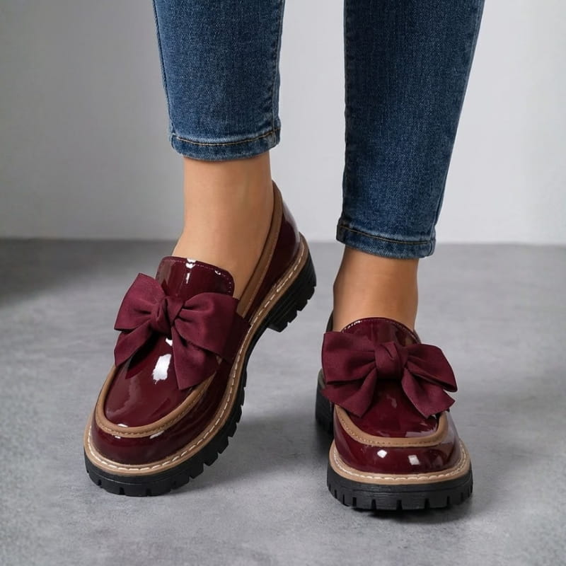 Sandy Women’s Bowknot Leather Loafers