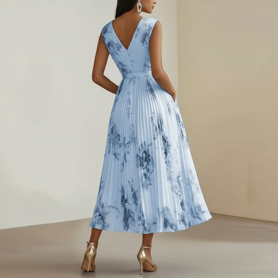 Isabella Pleated Floral Maxi Dress – V-Neck Elegant Occasion Style