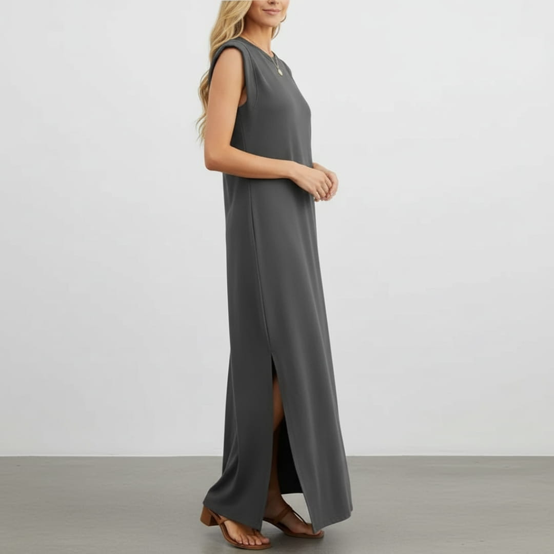 Leona Sleeveless Maxi Dress – Wrinkle-Resistant with Pockets & Side Slit